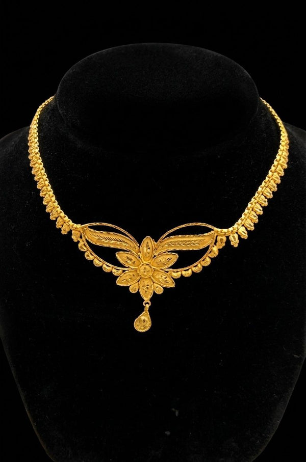 NECKLACE (24K GOLD PLATED) D64