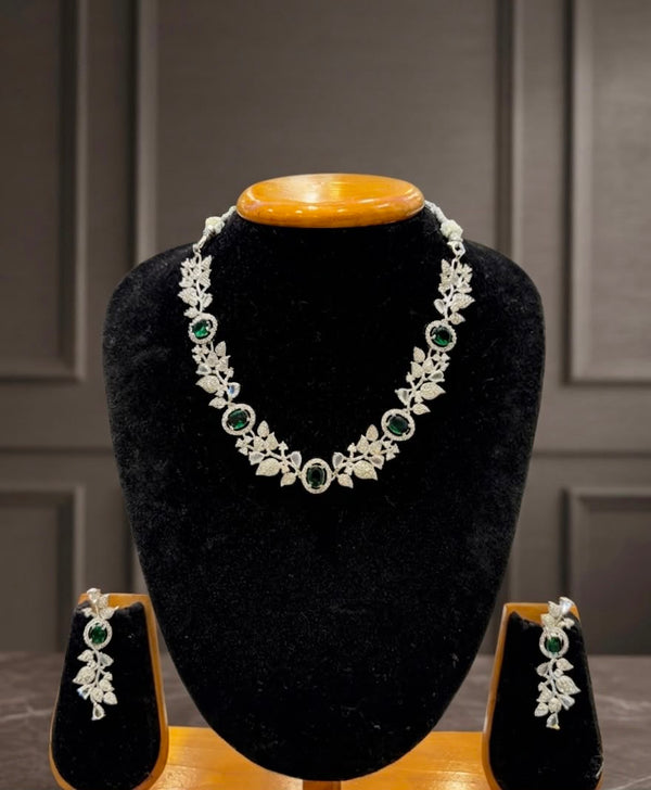 AD NECKLACES D50