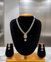 AD NECKLACES D53