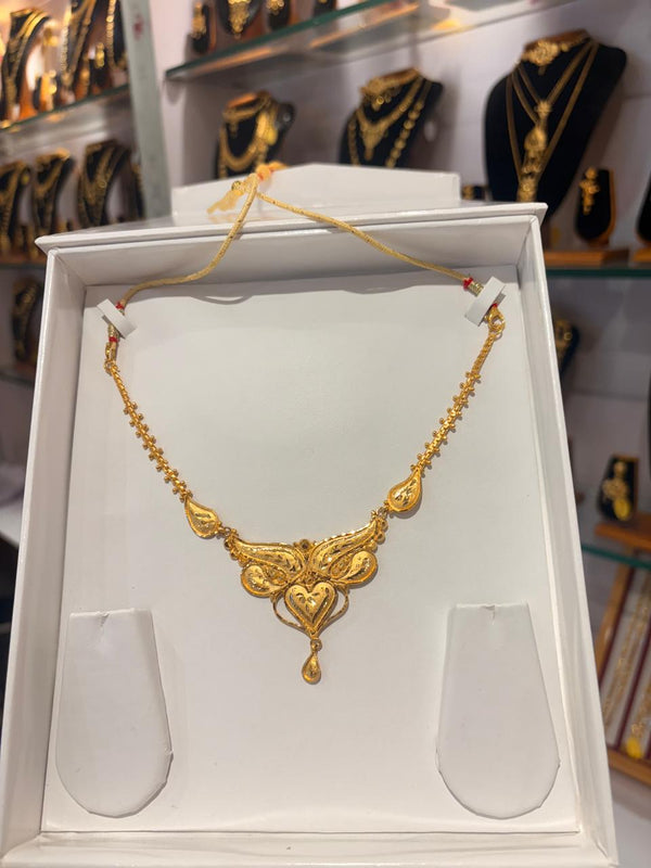 NECKLACE (24K GOLD PLATED) D95