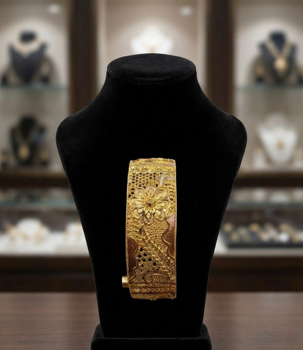 CHUR 24K GOLD PLATED D42