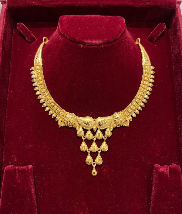 NECKLACE (24K GOLD PLATED) D122