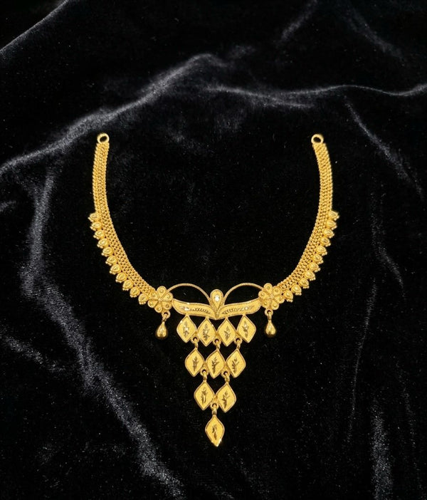 NECKLACE (24K GOLD PLATED) D125