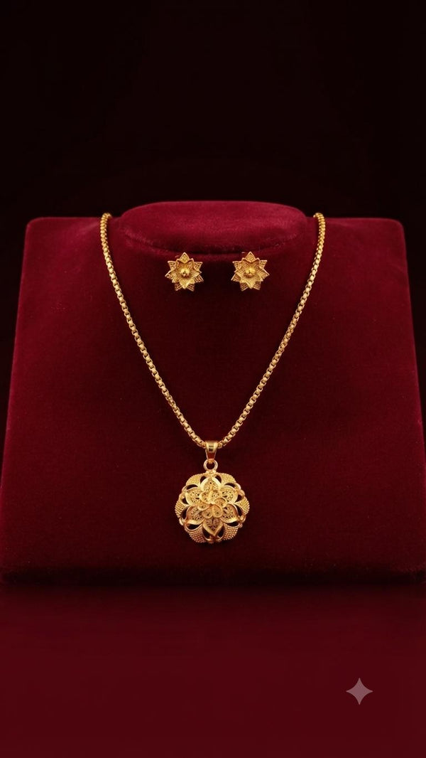 CHAIN PENDANT-18(24K Gold Plated) D84