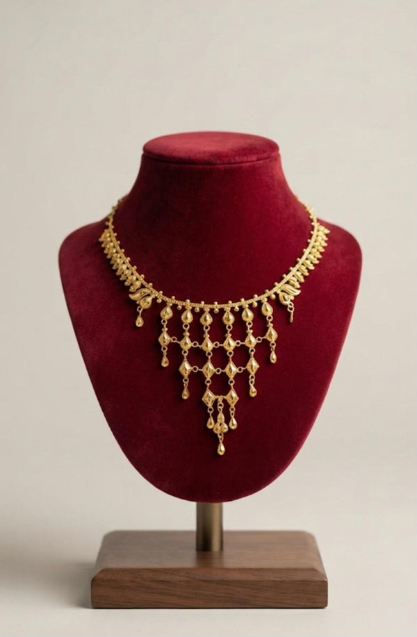 NECKLACE (24K GOLD PLATED) D152